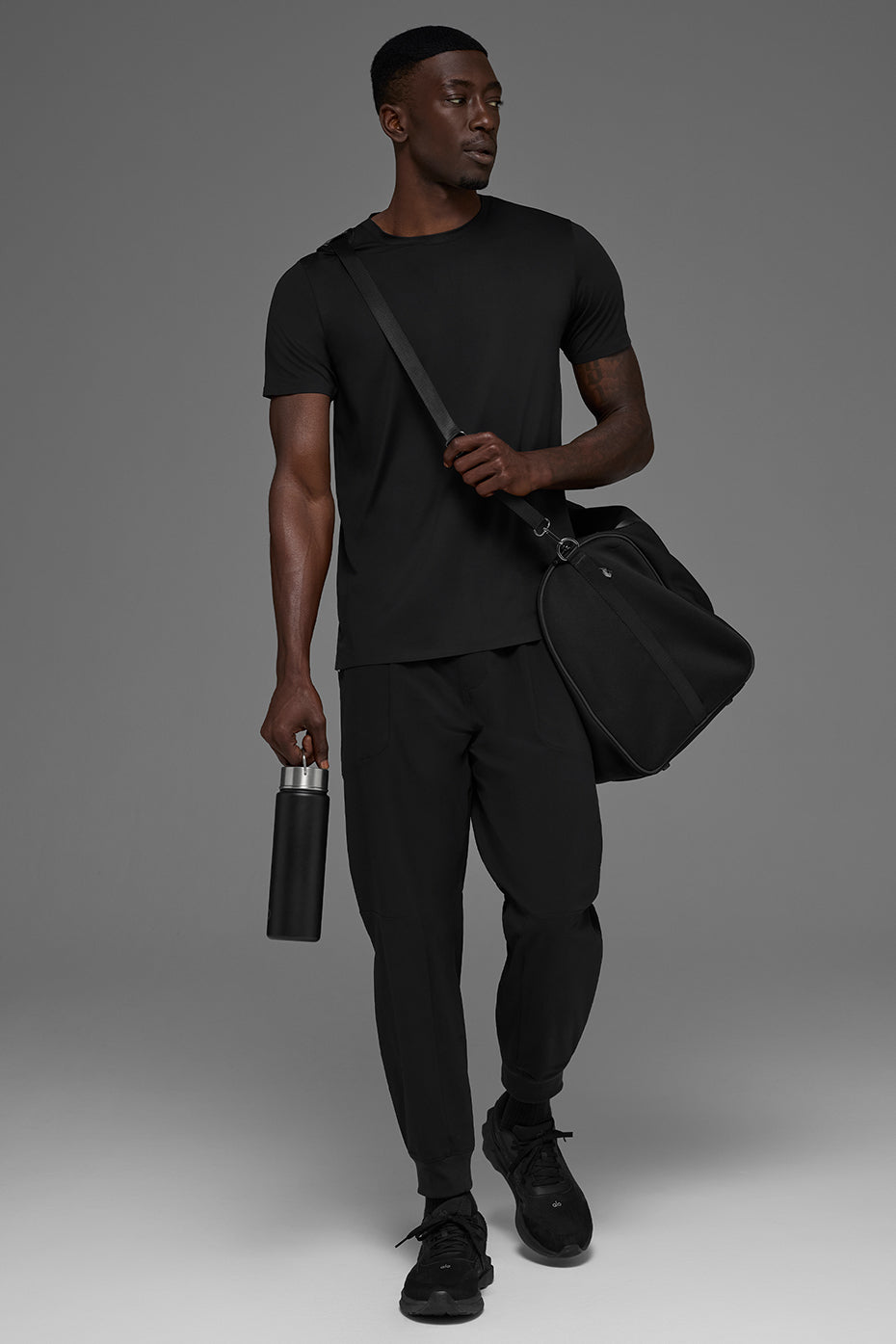 Idol Crewneck Short Sleeve - Black